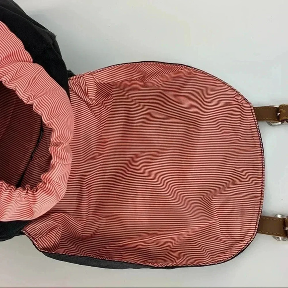 Herschel Little America mid-volume (17L) Backpack - Picture 7 of 9